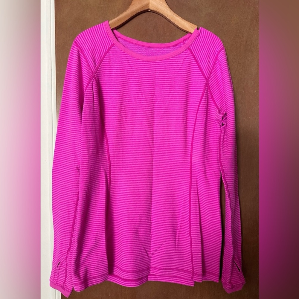 LULULEMON sweater